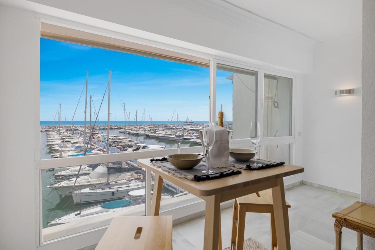 Luxurious Frontline Penthouse In Puerto Banus Apartamento Marbella Exterior foto