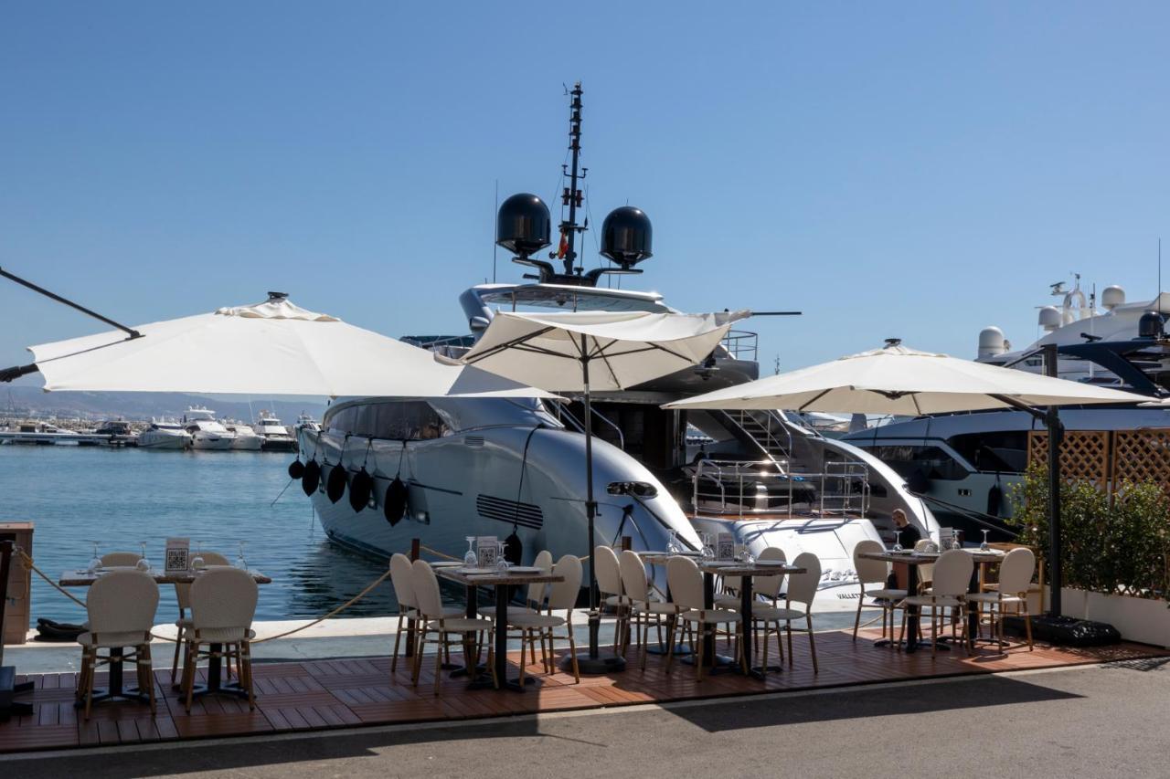 Luxurious Frontline Penthouse In Puerto Banus Apartamento Marbella Exterior foto